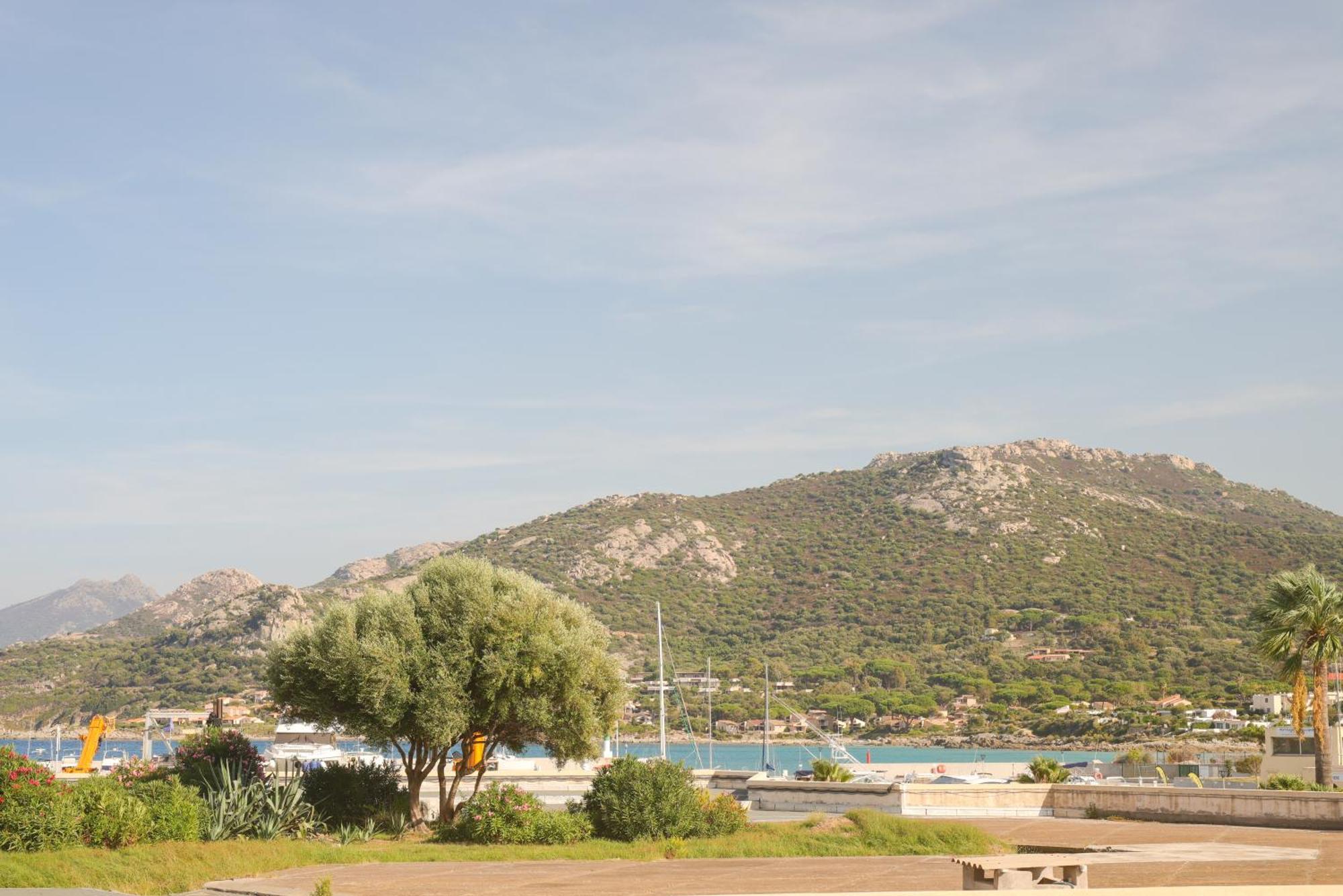 Appartement La Balagne , Bord De Mer, Grande Terrasse, Sant'Ambroggio Lumio  Bagian luar foto